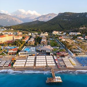Sailor'S Beach Club